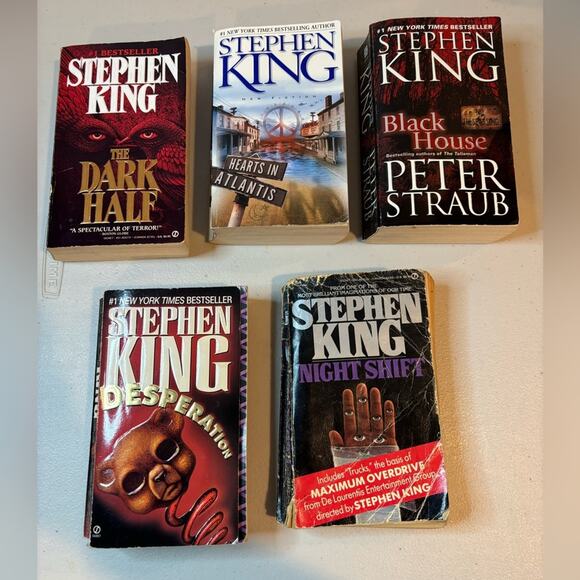 Lot of 5 VTG Stephen King Horror Terror Paperback Books Novels Book Halloween - Picture 1 of 10
